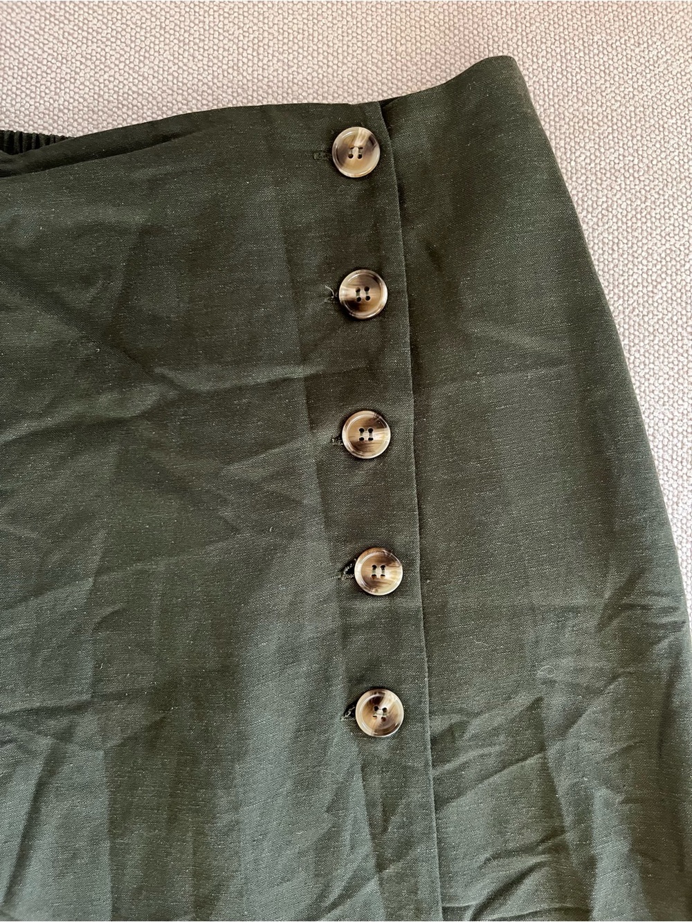 Women’s Umgee Midi Skirt Green Button Front Crossover A line New - Picture 4 of 12